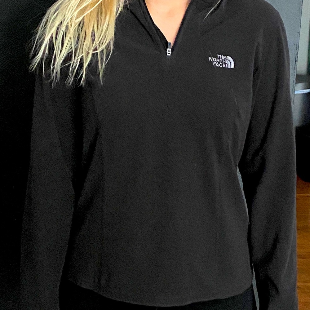 North face quarter zip